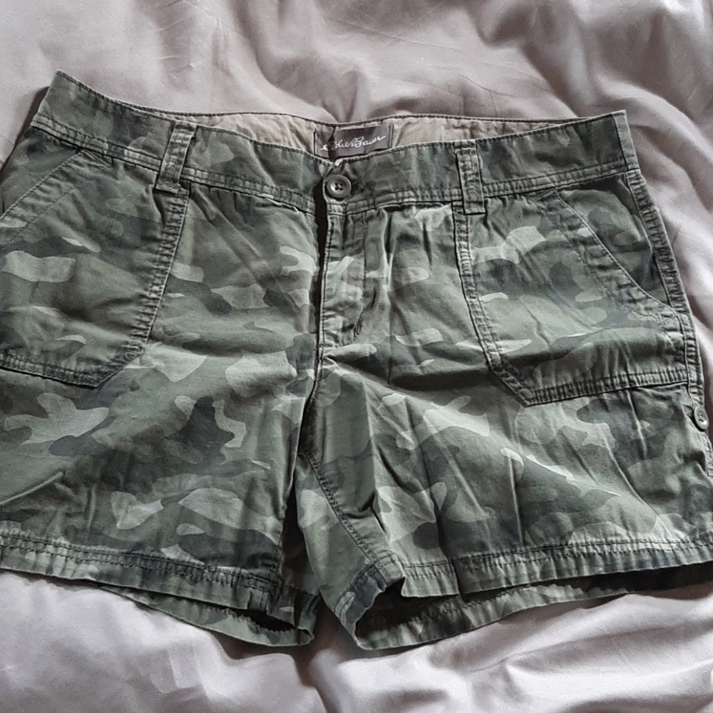 EDDIE BAUER SHORTS